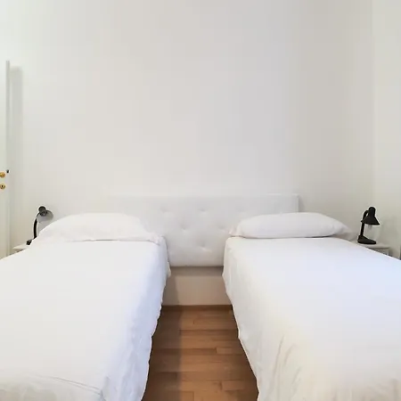 Zamenhof Zona Bocconi Navigli Apartment Milan