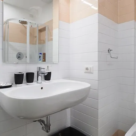 Apartment Zamenhof Zona Bocconi Navigli *
