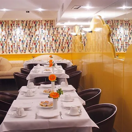 Qc Porta Romana Hotel 4*