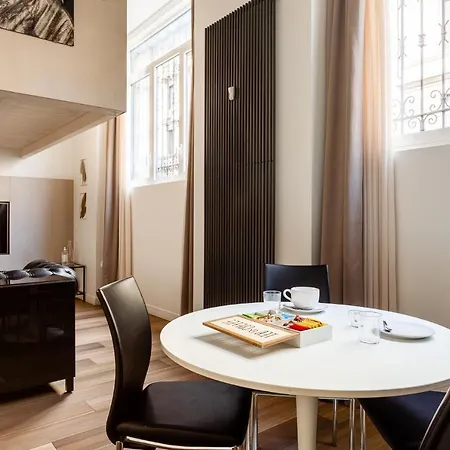 Charming Loft S. Gregorio 49 Master Guest 아파트