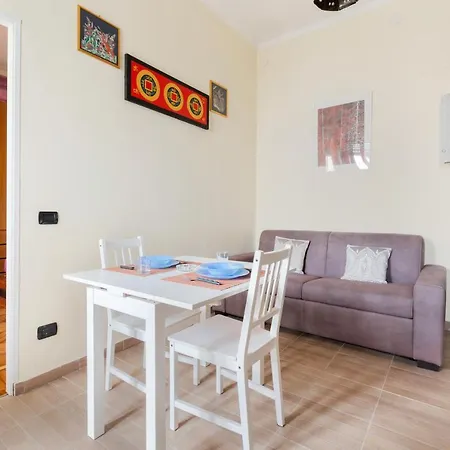 Gambara Cosy Apartment Milan