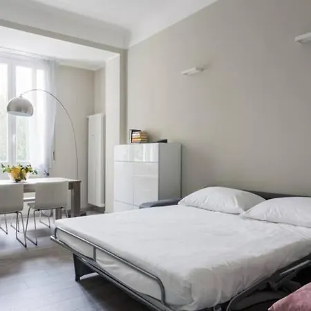 Citta Studi Bright And Stylish Flat With Balcony Apartman *