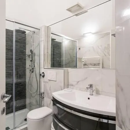 Citta Studi Bright And Stylish Flat With Balcony * Milánó