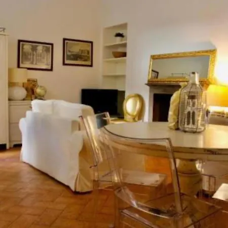 Milano Central Suite Apartment شقة *