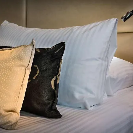 The Square Duomo - Preferred & Hotel