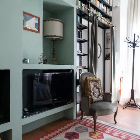 Apartment Guesthost - Porta Ticinese Balcony