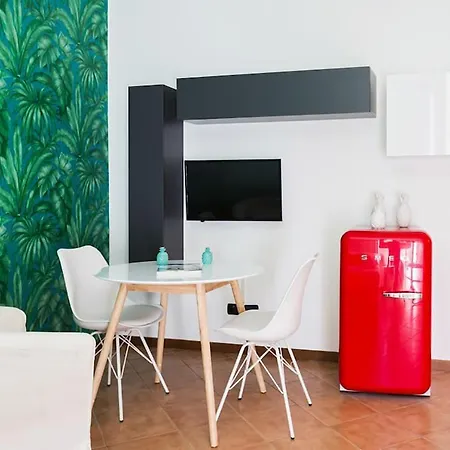 Appartamento New In Isola Close To Center - Cola Montano