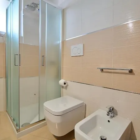 Skyline Apartment Milan