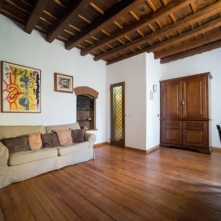 Hbhall Navigli 2 Apartman *