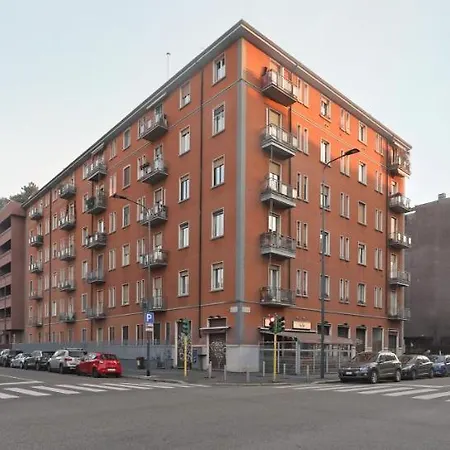 Apartman Casajulienne Milánó