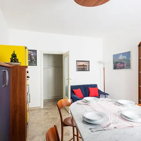 Futon In The House - Apartman *