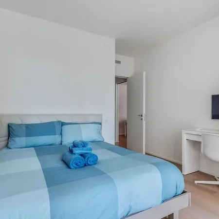 Easylife - Modern And Spacious In Fiera Life Dom wakacyjny