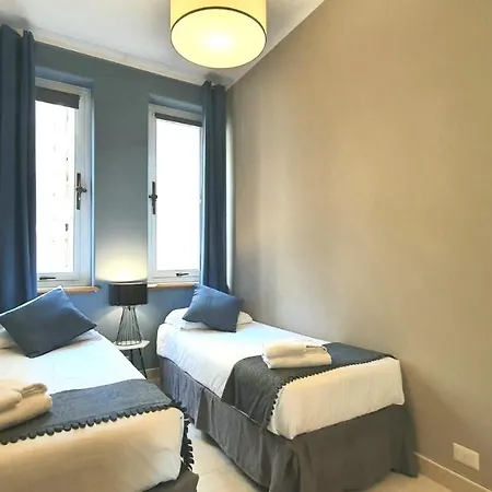 Heart Fashion District Apartment Milan