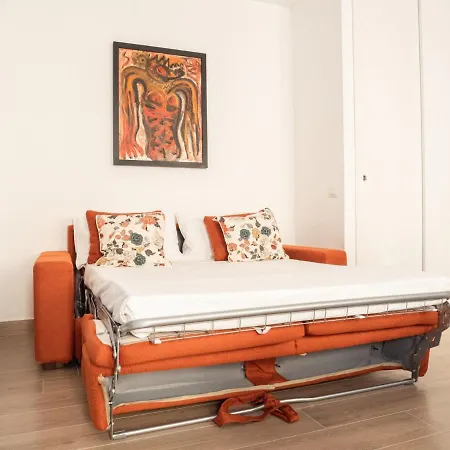 Apartment The Rent - Beautiful Two-bedroom Close To Cinque Giornate Square *