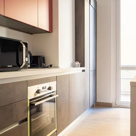 The Rent - Beautiful Two-bedroom Close To Cinque Giornate Square Apartment Mailand