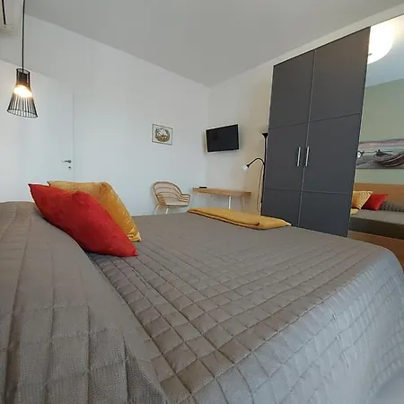 Apartment Rent 3 Milan