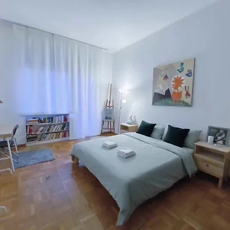 Homestay Duomo Art Room