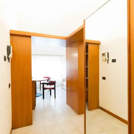 Donatello Aparthotel 4*