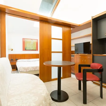 Aparthotel Donatello Milan