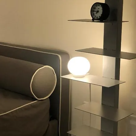 Youhosty - Faruffini 28 Apartament *