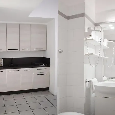 Homing Milano Navigli Suites * Milão