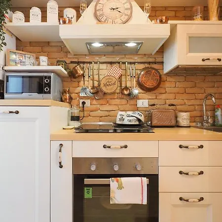 Nido Dell'aquila - In Porta Romana *