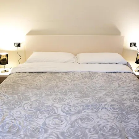 Smart Bayres Apartment Milan