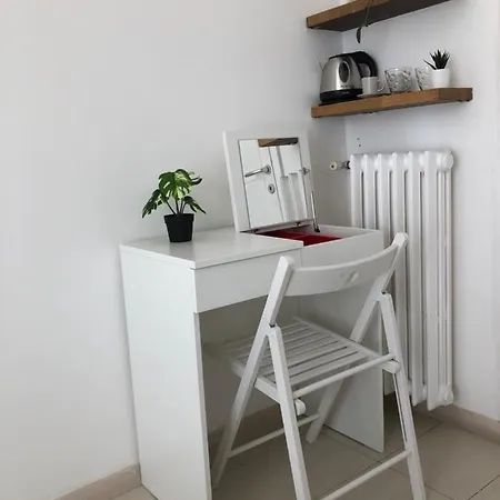 Marco Polo Greenroom *