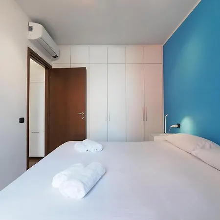 Primopiano - Eraclito Apartman Milánó