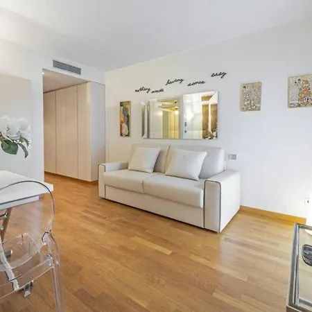 Royal - Centro * Milano