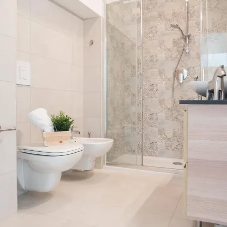 The Rent - Near Corso Indipendenza Apartman *