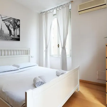 Apartman Primopiano - Copernico 49 *