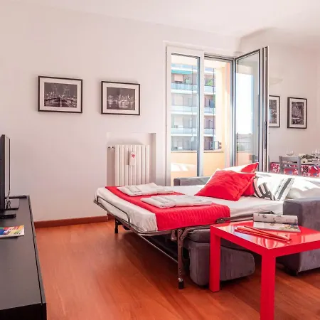 דירה Bright One-bedroom With Terrace In
