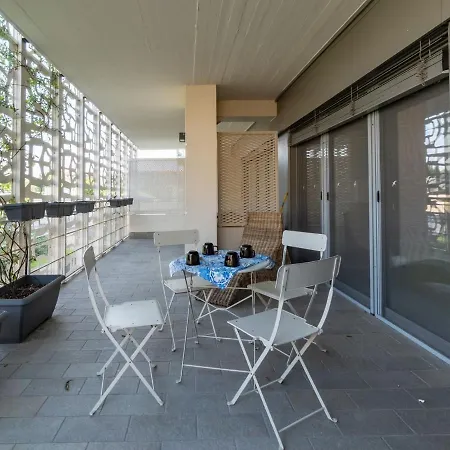 The Rent - Spacious Four-bedroom Close To Forlanini Distrct