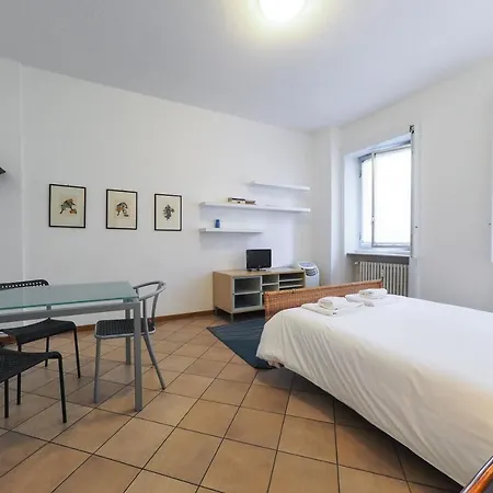 Appartement Primopiano - Ressi Milaan