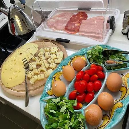 Pensión Enjoy Duomo - Flavio Baracchini 9 Milán