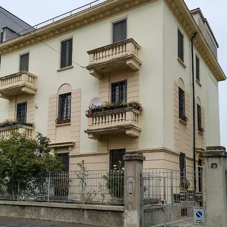 L'arche Comfort&relax, Sweet Via Eraclito