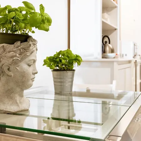 Elegant Design Apt Porta Venezia Апартаменты *