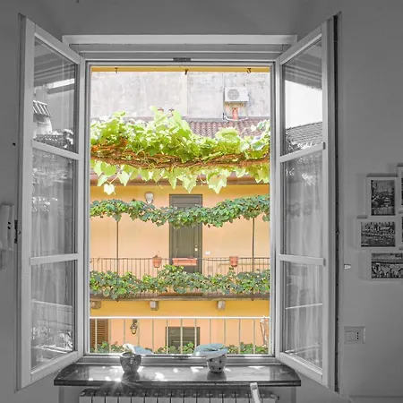 Bnbutler - Alzaia Naviglio Grande - Your Nest In The Romantic District In Διαμέρισμα