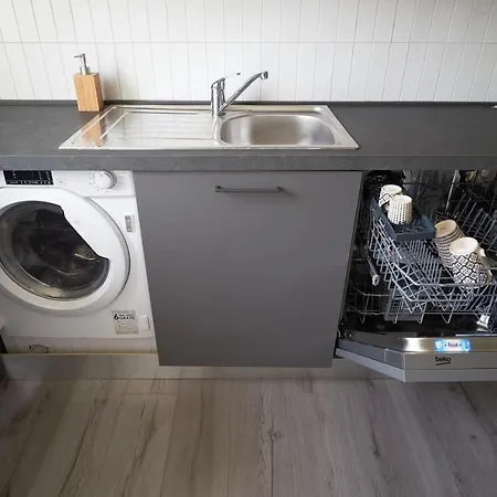 Negrelli Home - Vicino Ai Navigli - Ampio Bilocale Milan