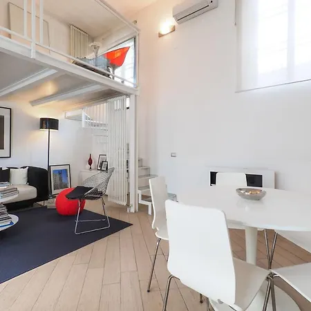 Apartment Primopiano - Xxii Marzo Milan