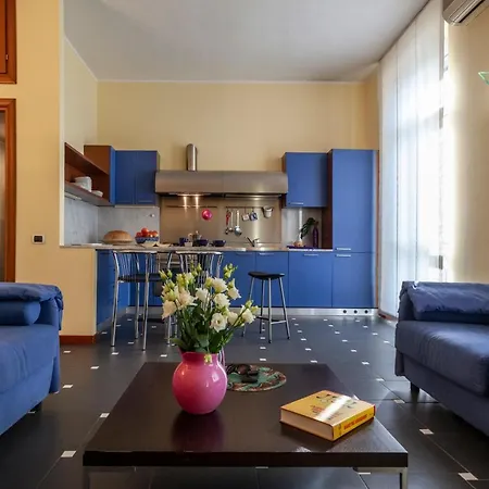Apartment Stile Navy: Atmosfere Marinare In Centro A Milano!