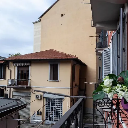 Apartment Stile Navy: Atmosfere Marinare In Centro A Milano! Mailand