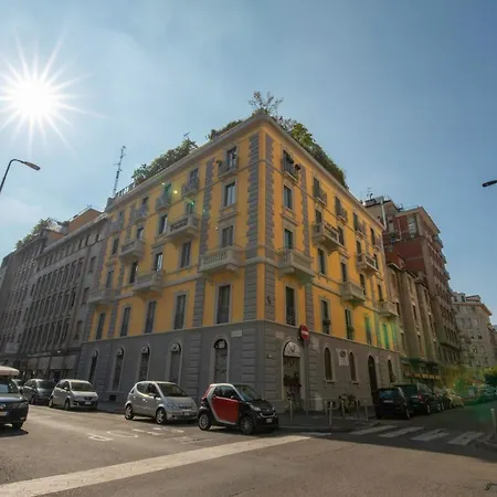Comfy-cozy 2 Bedroom-via Boscovich Appartamento