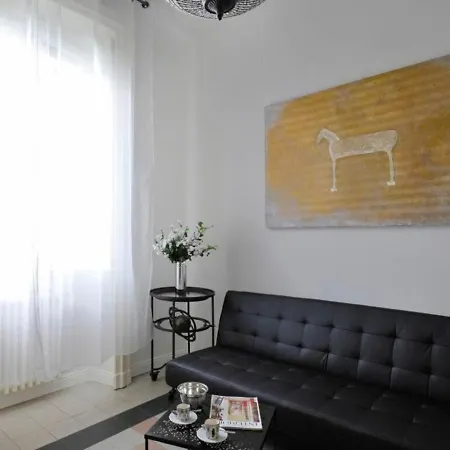 Appartement Bacone Liberty Vittoria By Halldis *