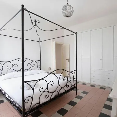 Bacone Liberty Vittoria By Halldis Appartement Milan