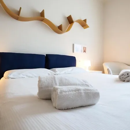 Primopiano - Cantoni Milánó