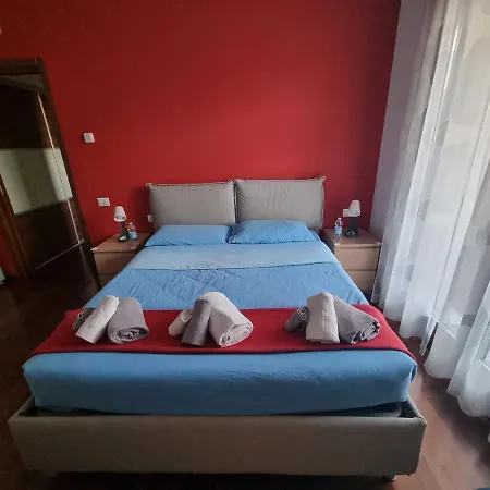 Ama Intero Bicocca Zona 9 * Milan