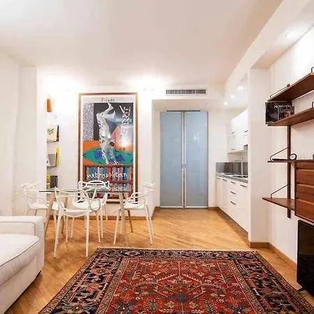 Brera Area Lovely Close To Piazza Duomo Appartement Milan