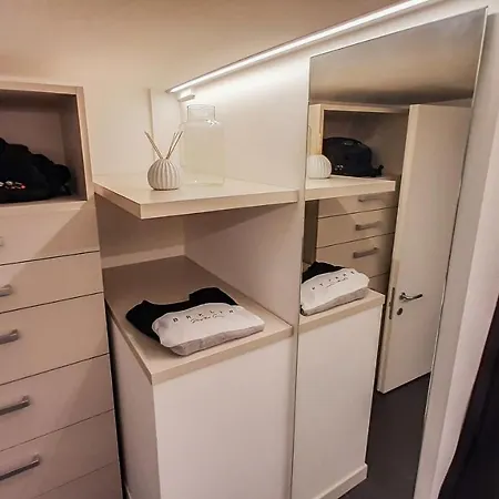 Altido Stylish Loft For 4 In Famous Navigli District Apartman *